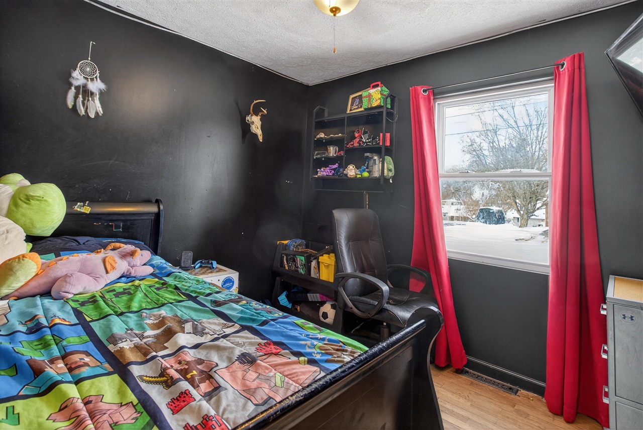 615 Sioux Street, Jackson, MI, 49203-5365