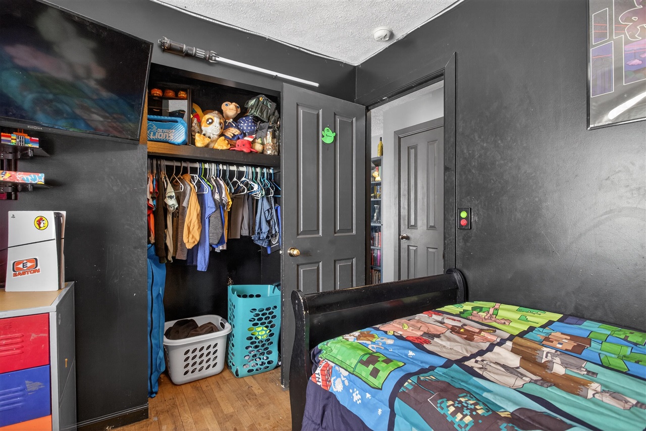 615 Sioux Street, Jackson, MI, 49203-5365