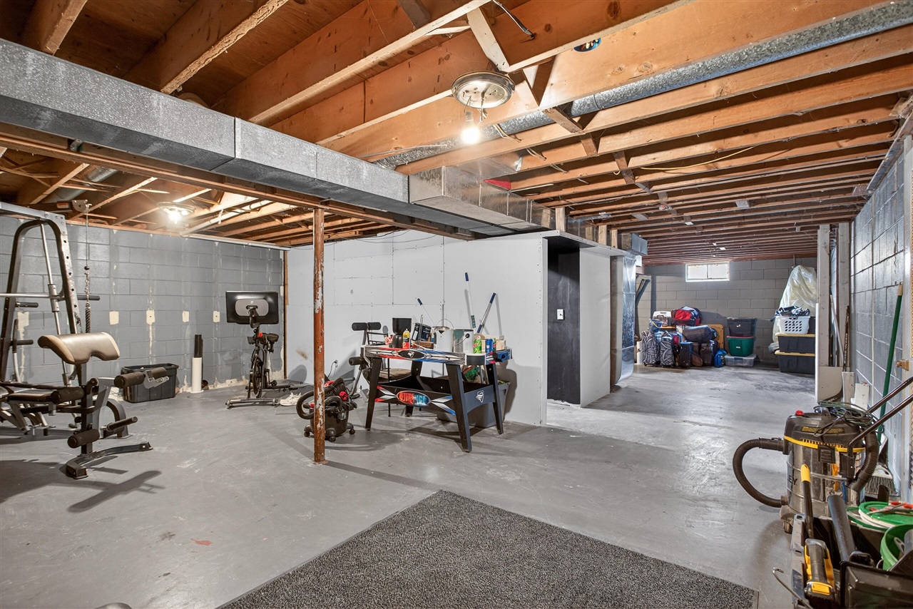 615 Sioux Street, Jackson, MI, 49203-5365