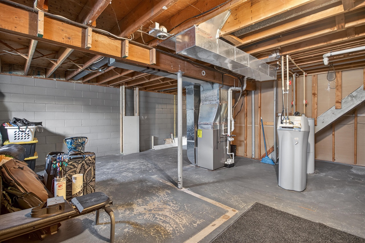 615 Sioux Street, Jackson, MI, 49203-5365