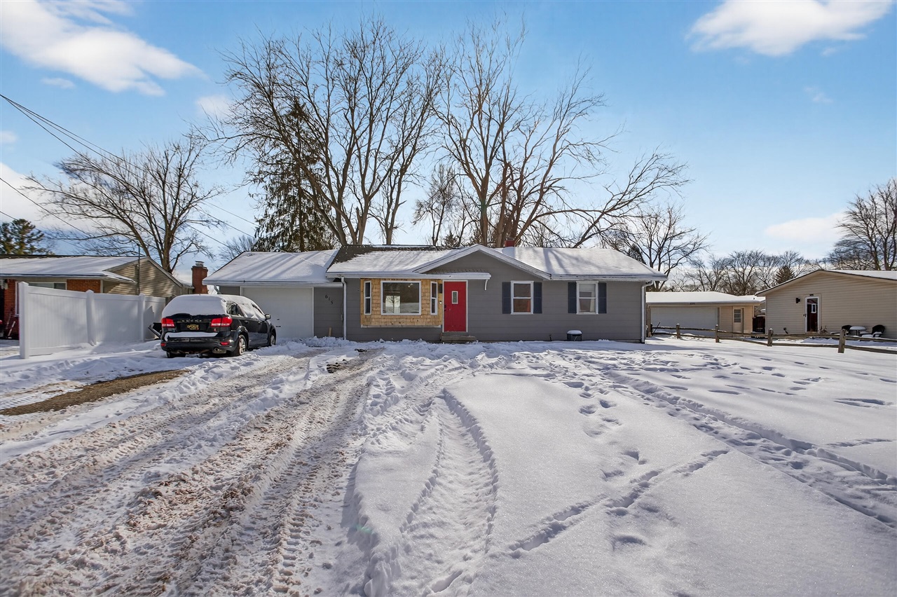 615 Sioux Street, Jackson, MI, 49203-5365