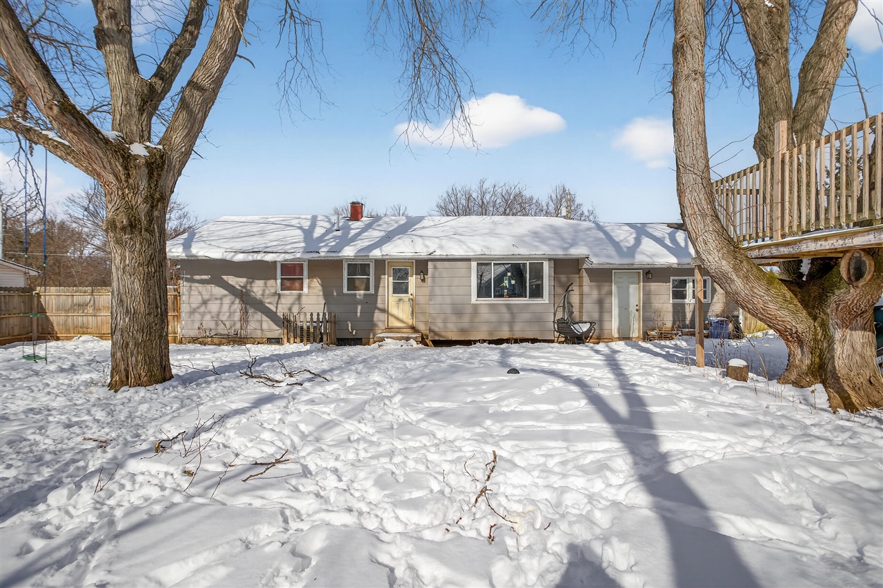 615 Sioux Street, Jackson, MI, 49203-5365