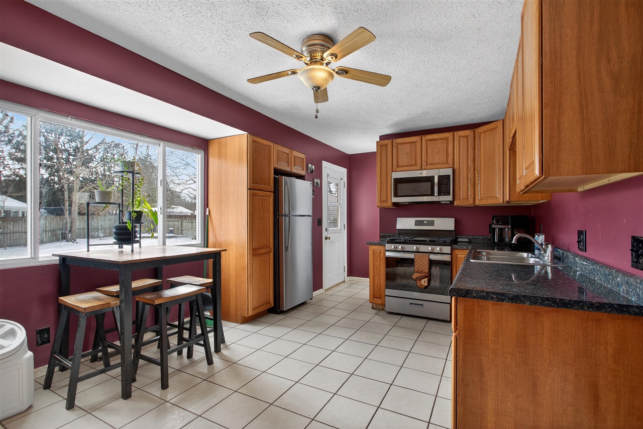 615 Sioux Street, Jackson, MI, 49203-5365