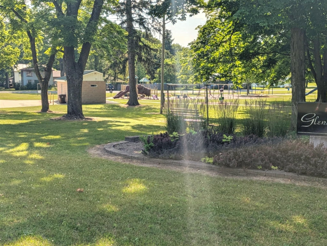 525 E Pine Road, Edmore, MI, 48829-8557