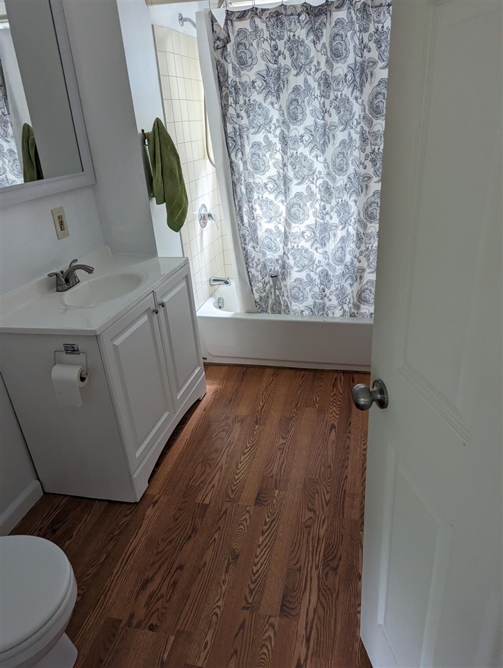 525 E Pine Road, Edmore, MI, 48829-8557