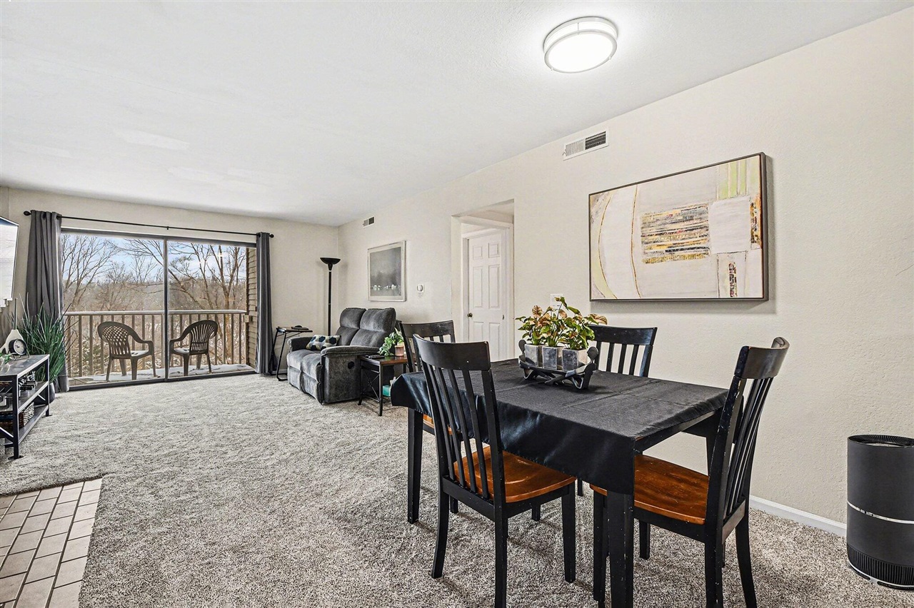  UNIT F, Grand Rapids, MI, 49525-6827