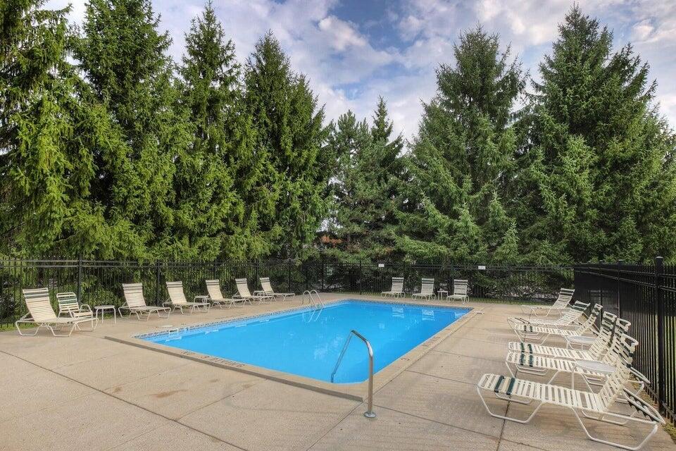  UNIT F, Grand Rapids, MI, 49525-6827