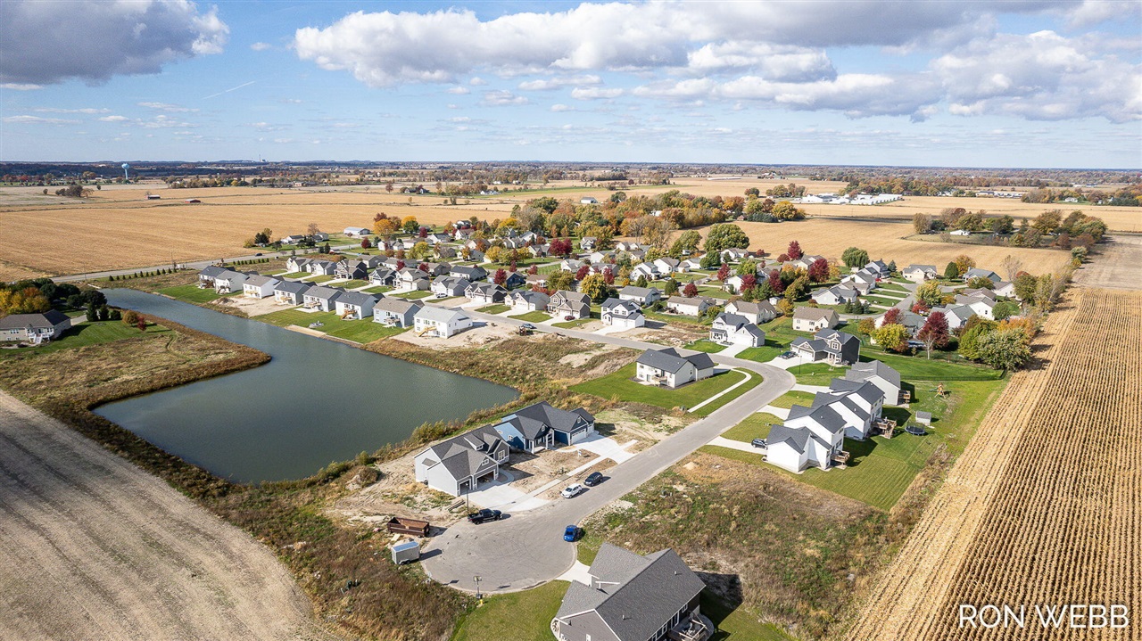 Homes for sale in Zeeland, MI | 9572 Fields Dr, Zeeland, MI 49464 | MLS# 70514089