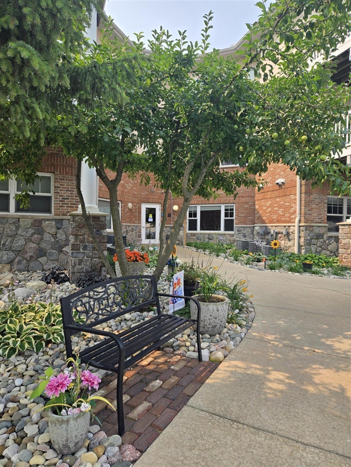 301 N Lake Street UNIT&nbsp;104, Cadillac, MI, 49601