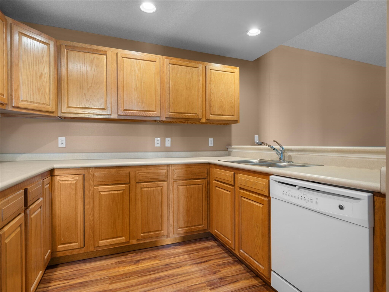 301 N Lake Street UNIT&nbsp;104, Cadillac, MI, 49601