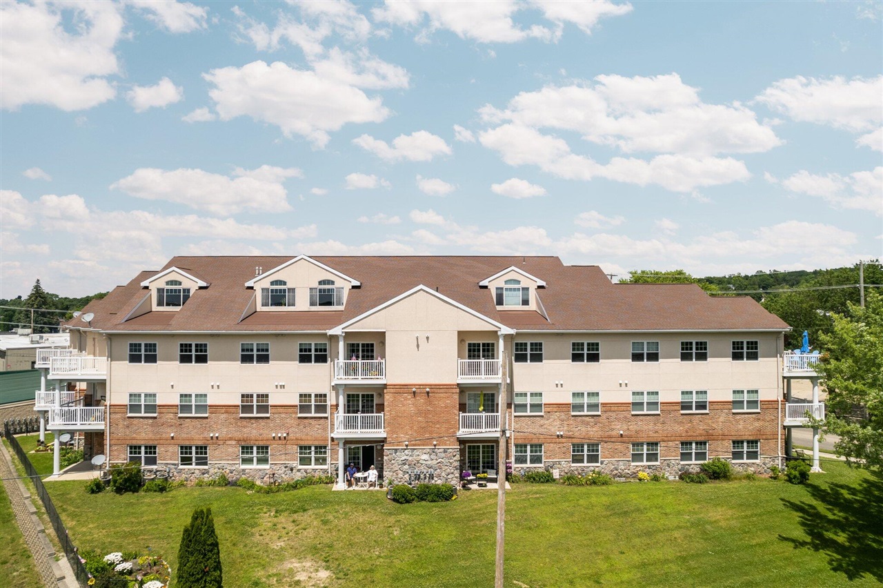 301 N Lake Street UNIT&nbsp;104, Cadillac, MI, 49601