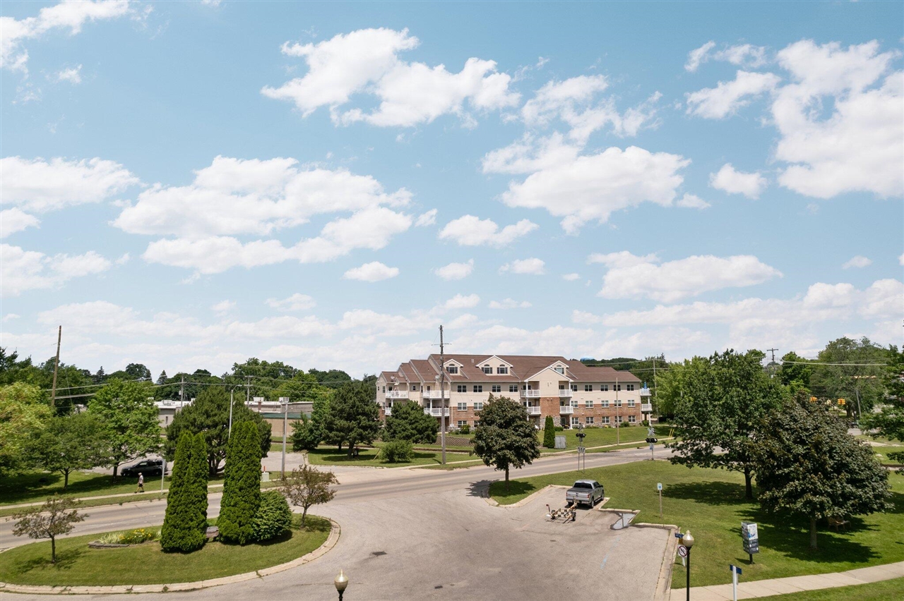 301 N Lake Street UNIT&nbsp;104, Cadillac, MI, 49601