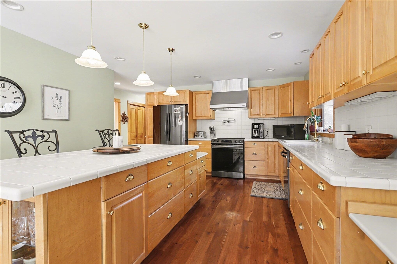 Homes for sale in Nashville, MI | 6130 Greggs Crossing Rd, Nashville, MI 49073 | MLS# 70514152