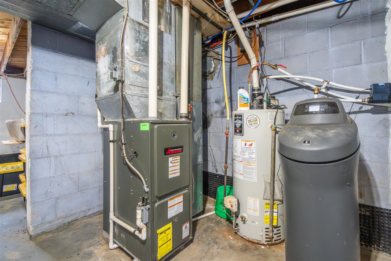 Homes for sale in South Haven, MI | 1447 71 1/2 St, South Haven, MI 49090 | MLS# 70514167