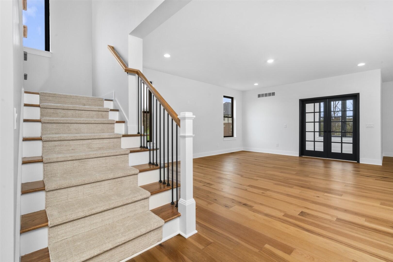 43492 Cottisford Street photo 3