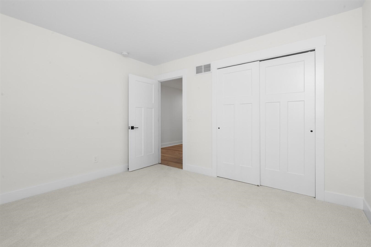 43492 Cottisford Street photo 21