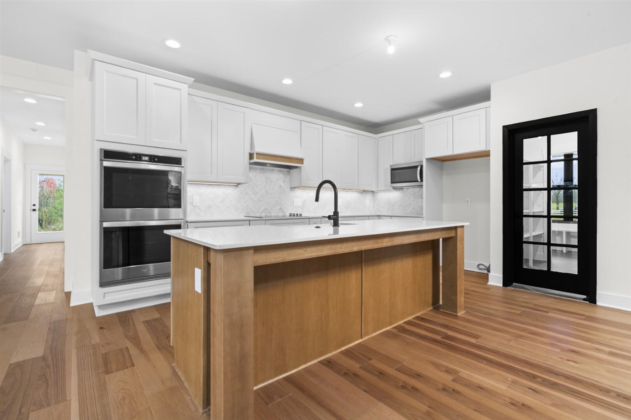 43492 Cottisford Street photo 4