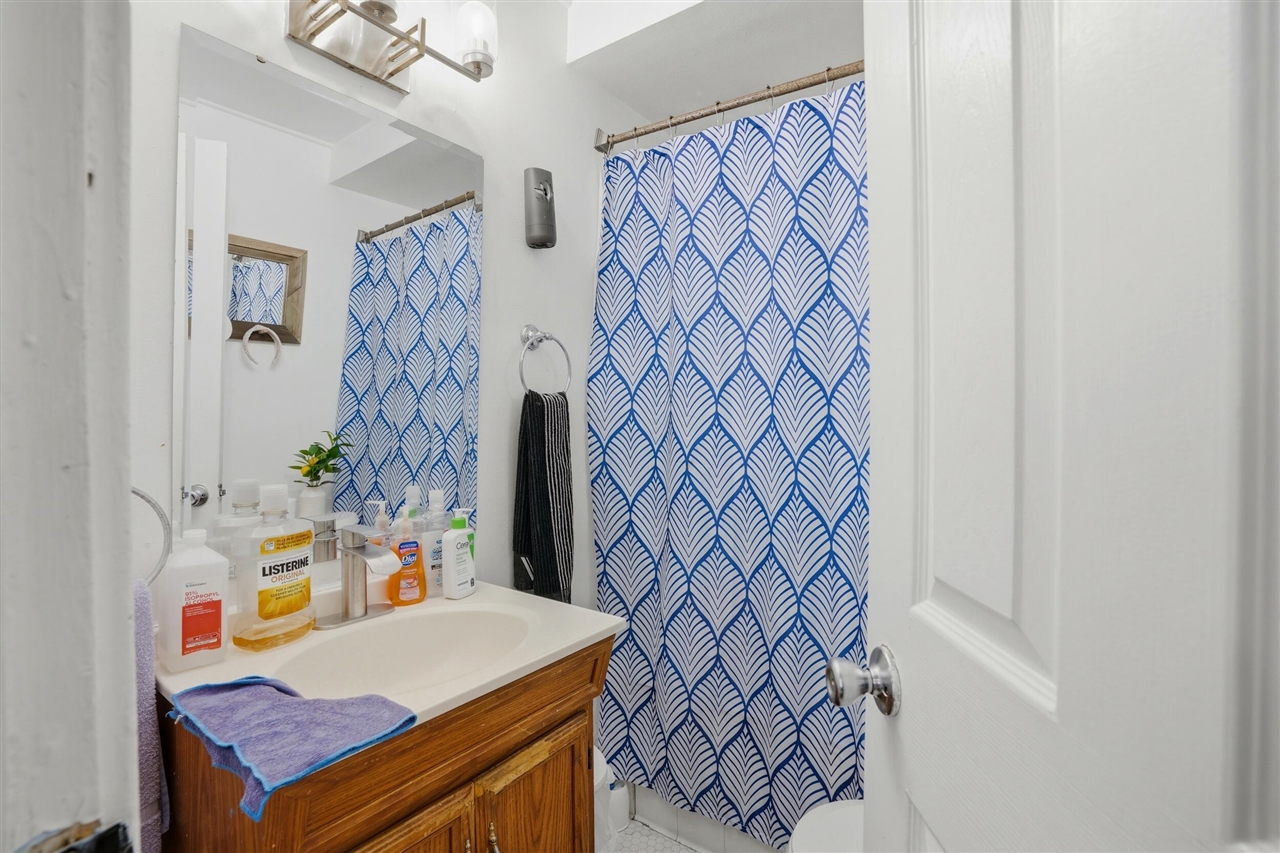 18 Edna Avenue photo 13