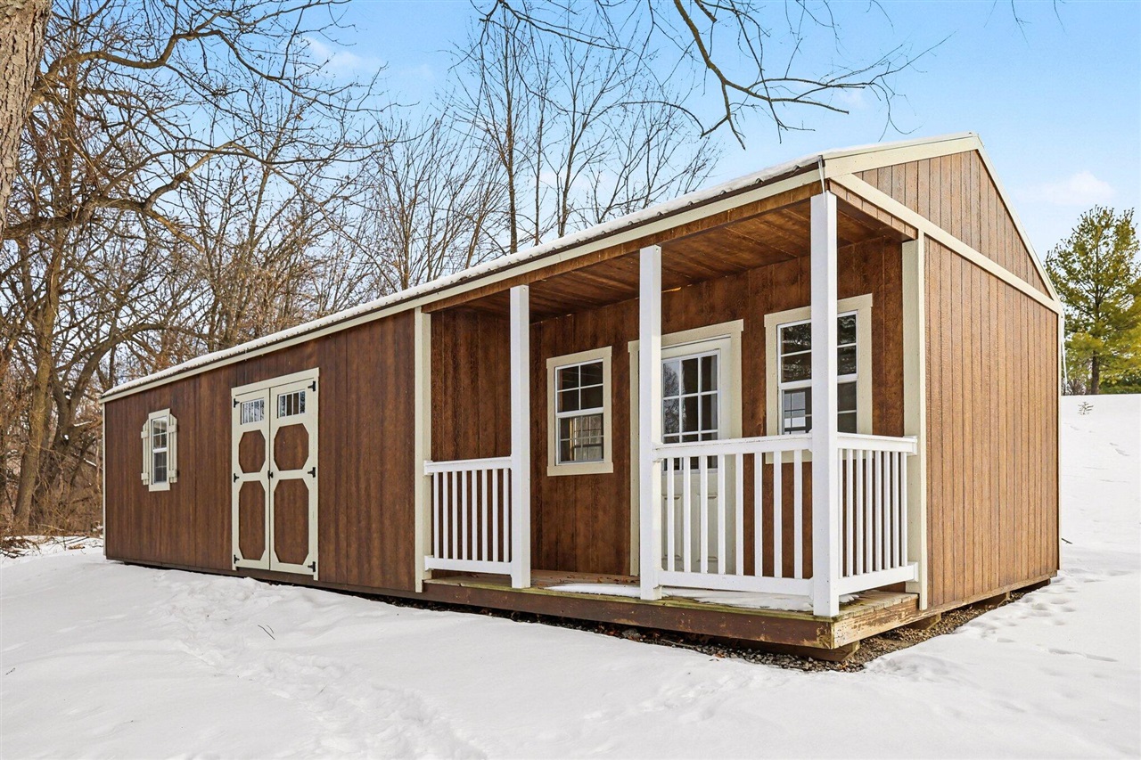 Homes for sale in Gregory, MI | 13574 Orchard Ct, Gregory, MI 48137 | MLS# 70514236