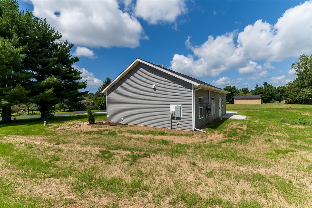 19th image of 129 Middle St, Three Rivers, MI 49093 | MLS# 70514259
