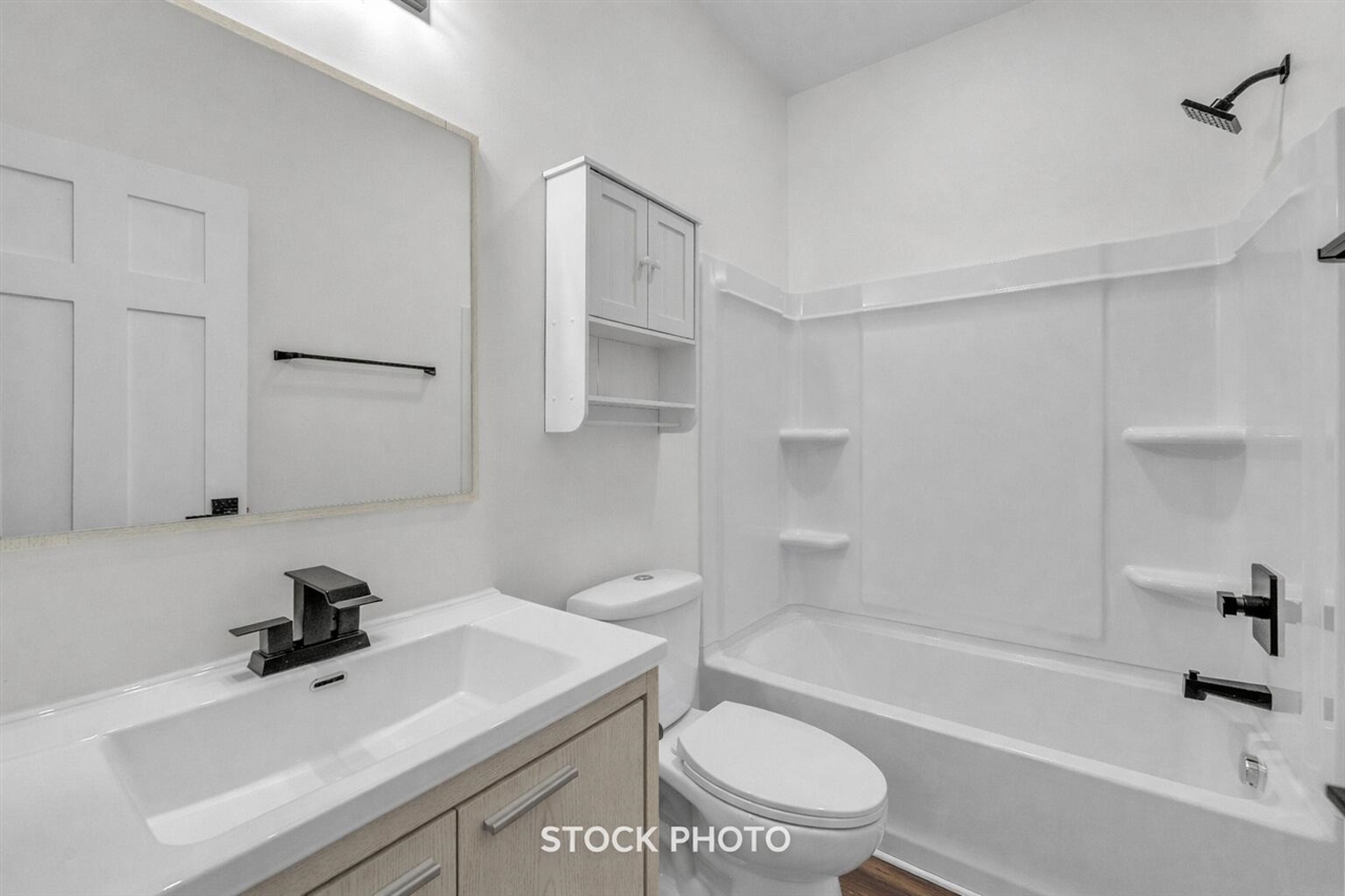 502 E Hatch Street, Sturgis, MI, 49091-1525