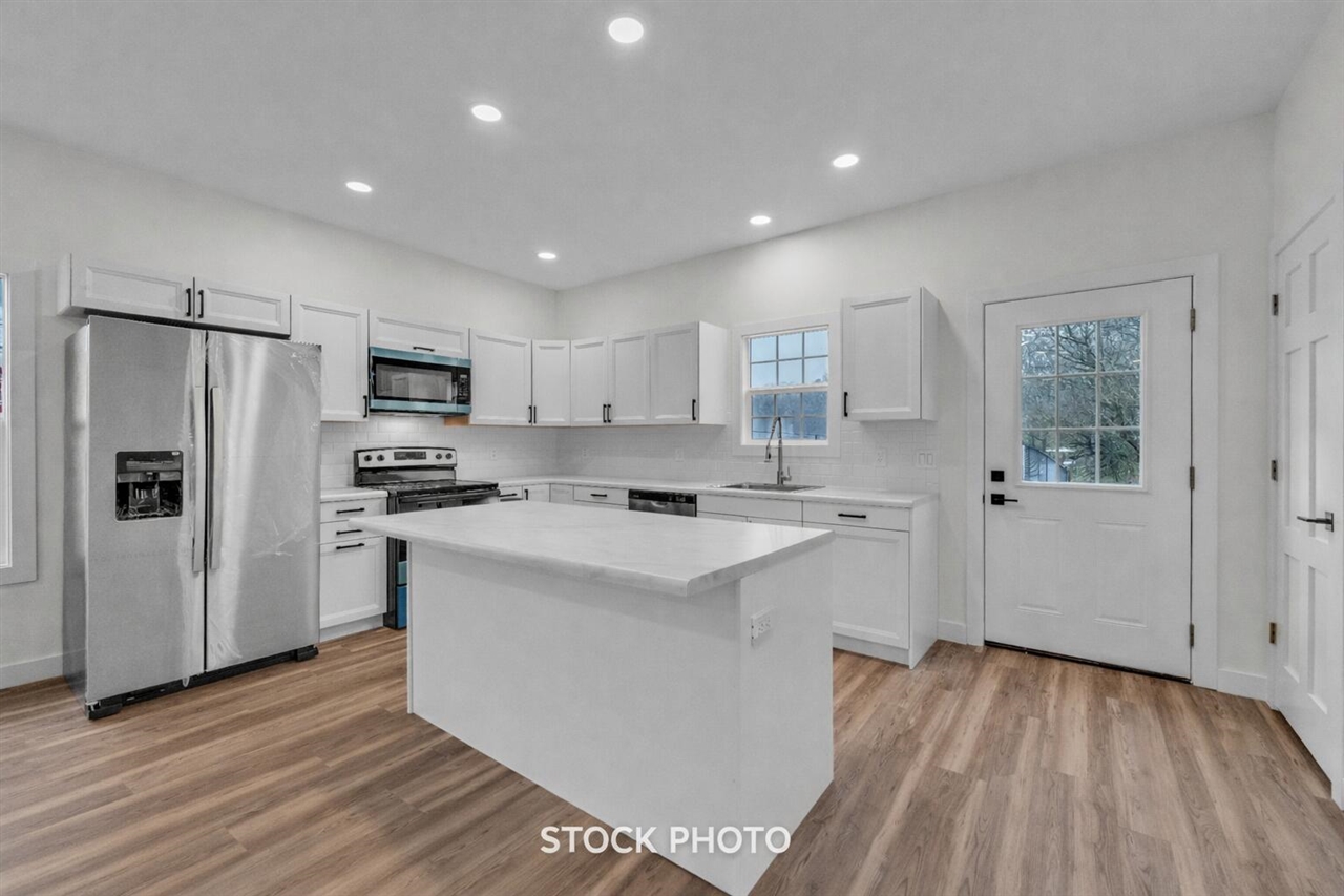 502 E Hatch Street, Sturgis, MI, 49091-1525