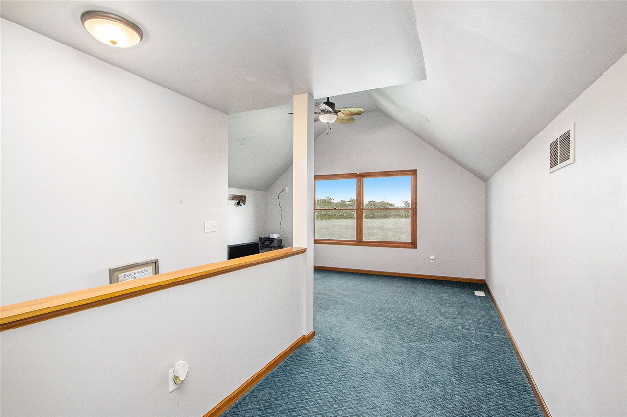 4075 Kimble Lake Drive, Vicksburg, MI, 49097-9720