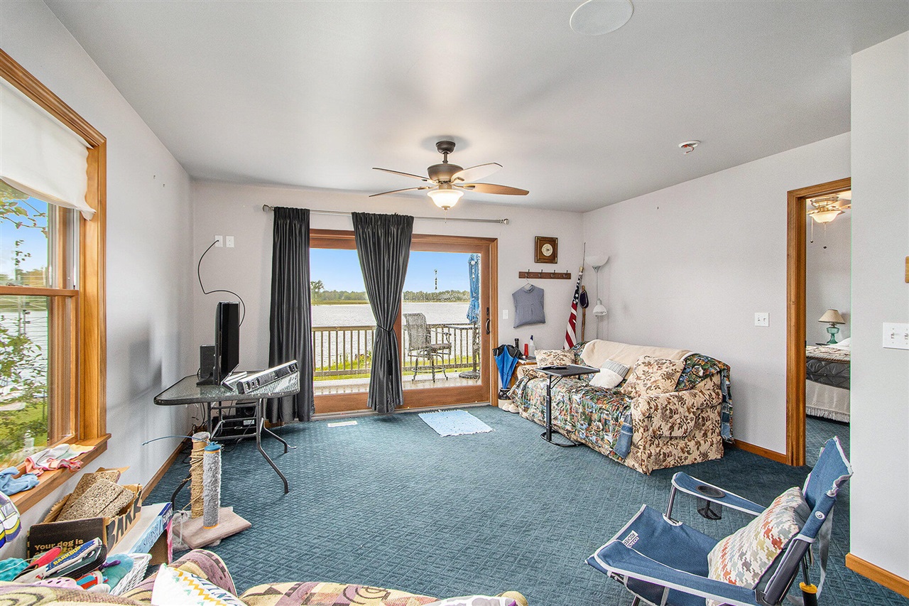 4075 Kimble Lake Drive, Vicksburg, MI, 49097-9720