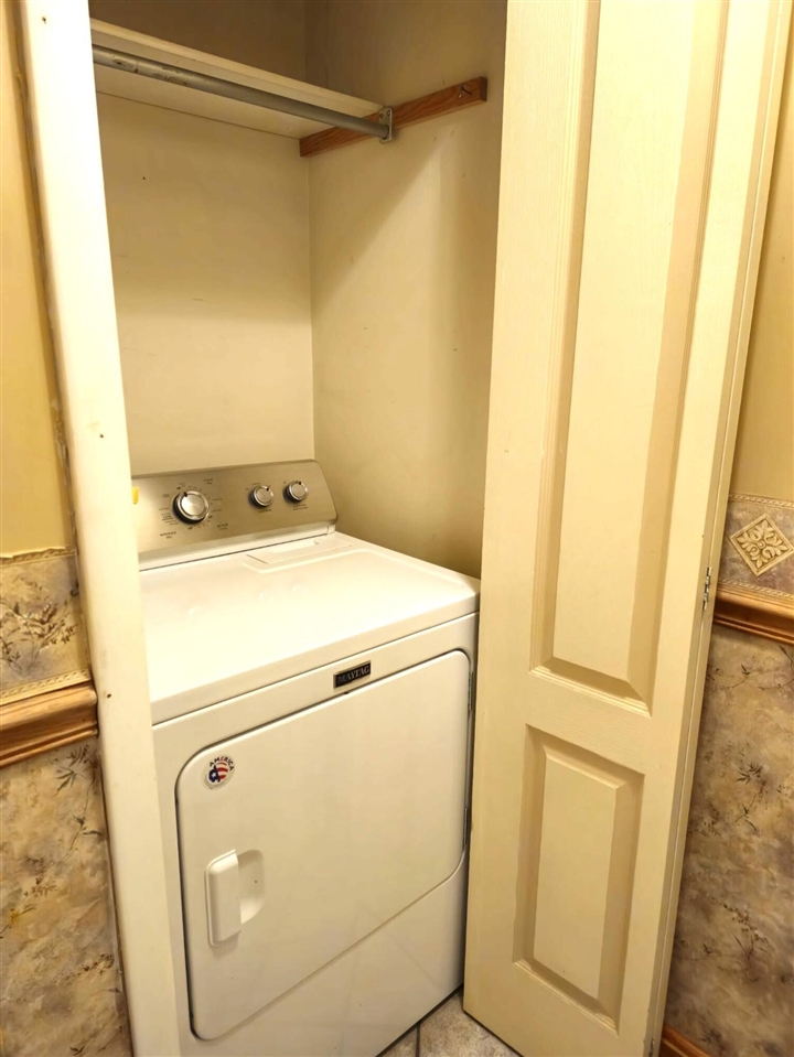 4835 Staten Drive, Jackson, MI, 49201-8936