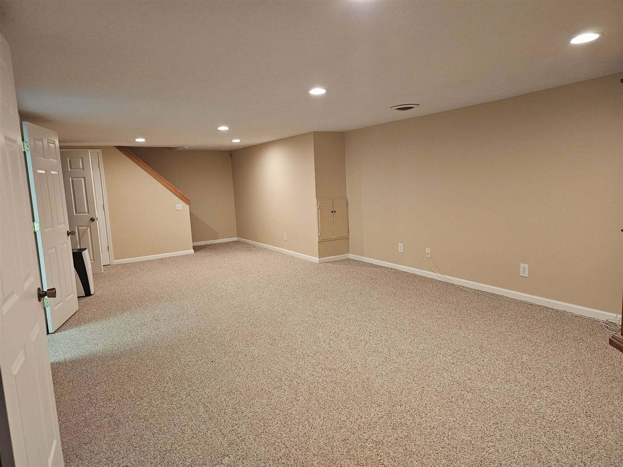 4835 Staten Drive, Jackson, MI, 49201-8936