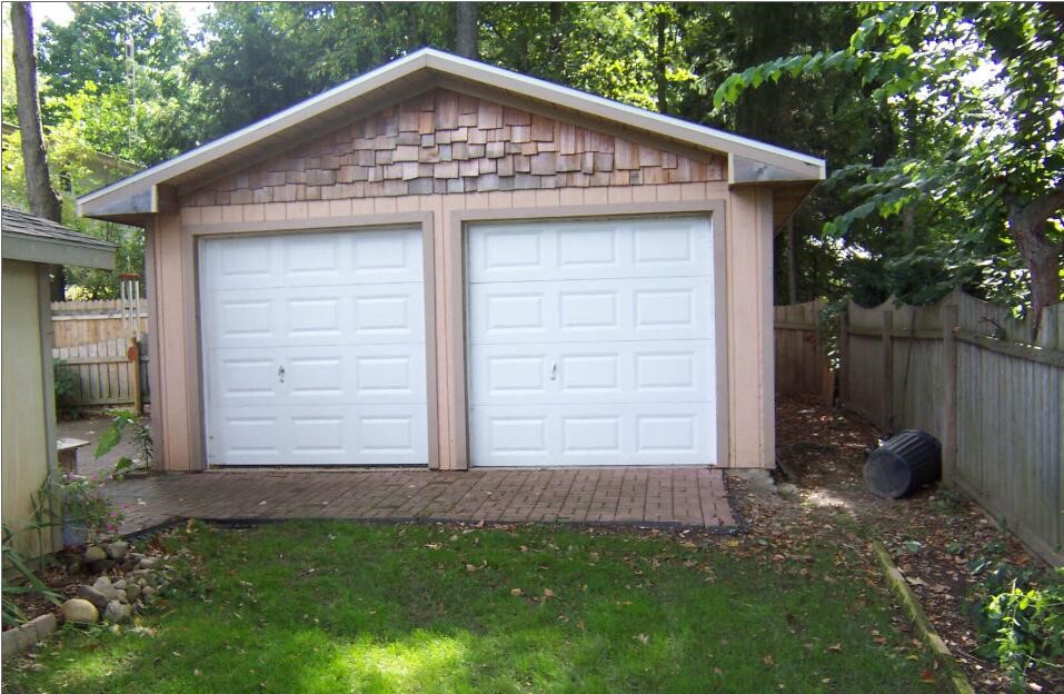 4835 Staten Drive, Jackson, MI, 49201-8936