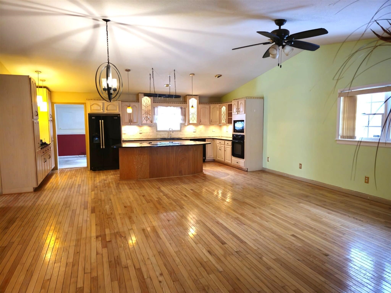 4835 Staten Drive, Jackson, MI, 49201-8936