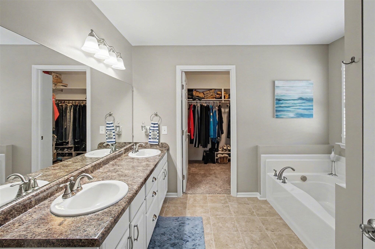 White Lake, MI, 48386-1864