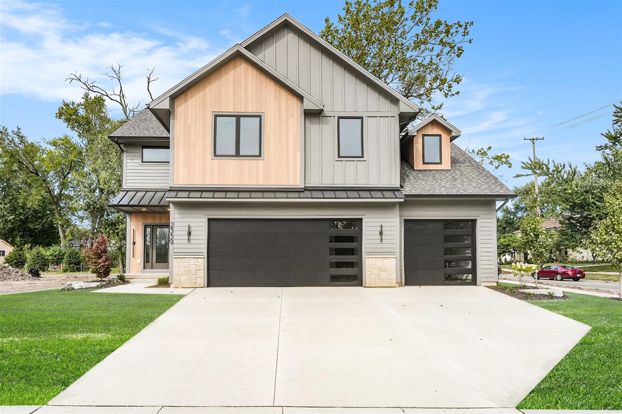 2335 Elinor Lane, East Grand Rapids, MI, 49506-2300