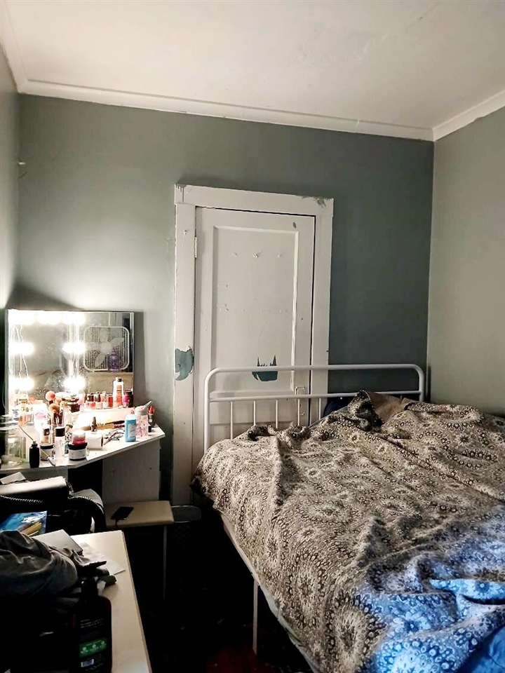 967 Continental Street, Detroit, MI, 48215-3917