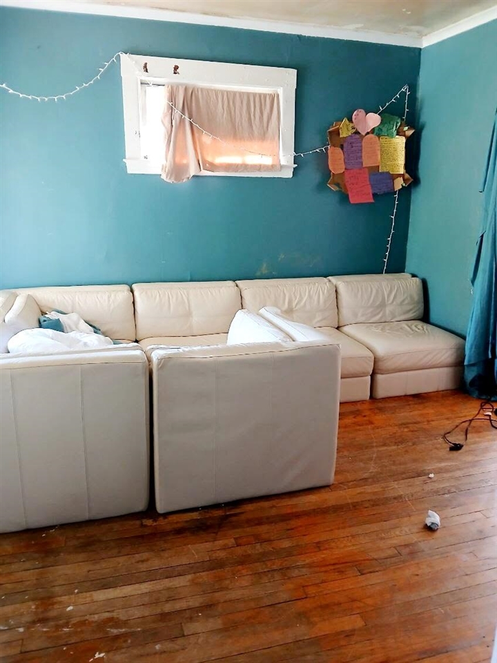 967 Continental Street, Detroit, MI, 48215-3917