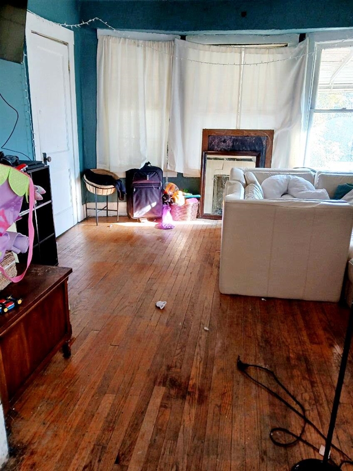 967 Continental Street, Detroit, MI, 48215-3917