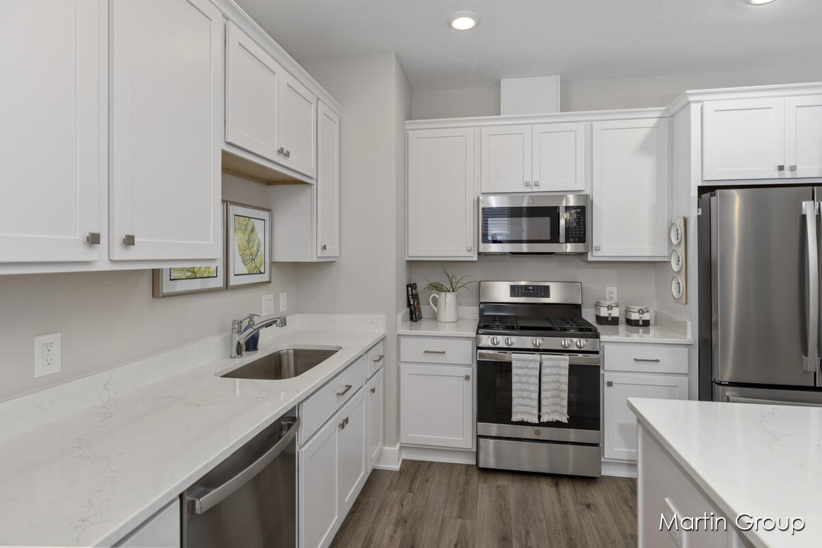 2219 Watertown Way, Grand Rapids, MI, 49505