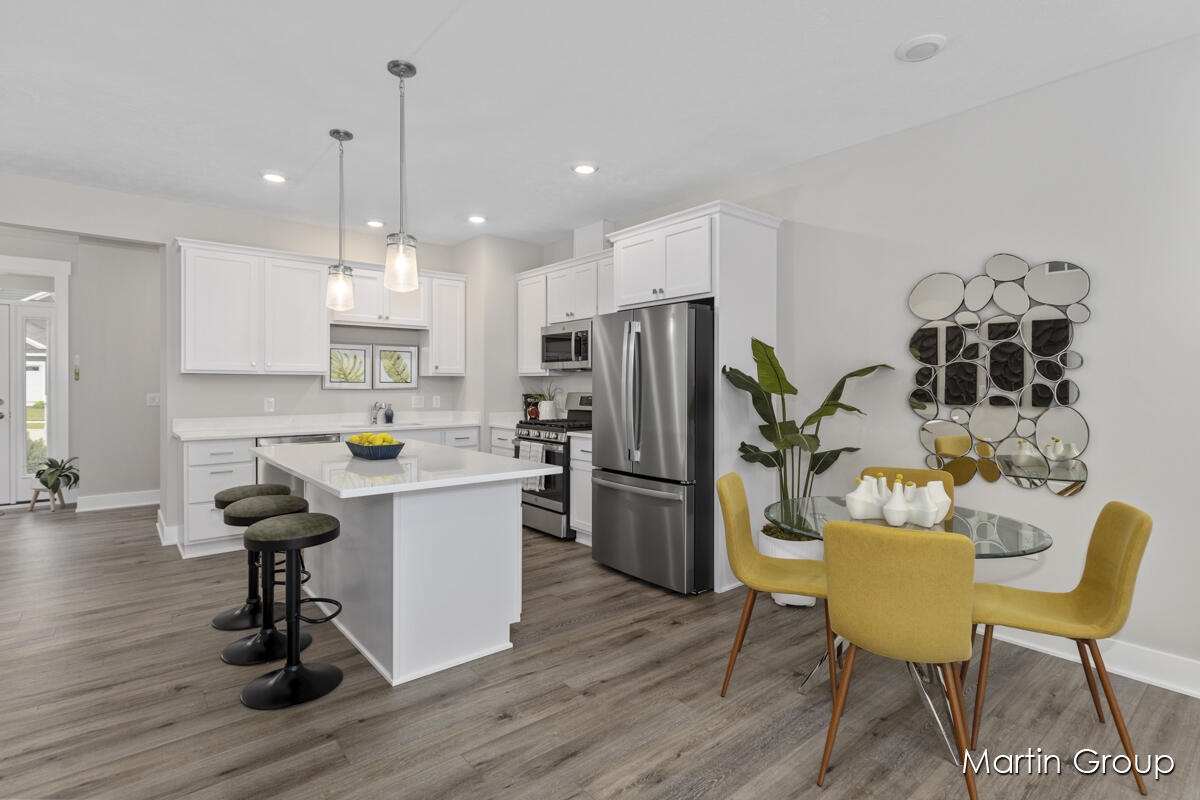 2219 Watertown Way, Grand Rapids, MI, 49505