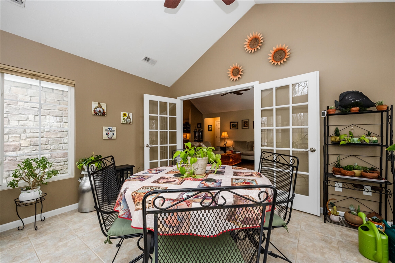 3061 Riverview Lane, Benton Harbor, MI, 49022-2479