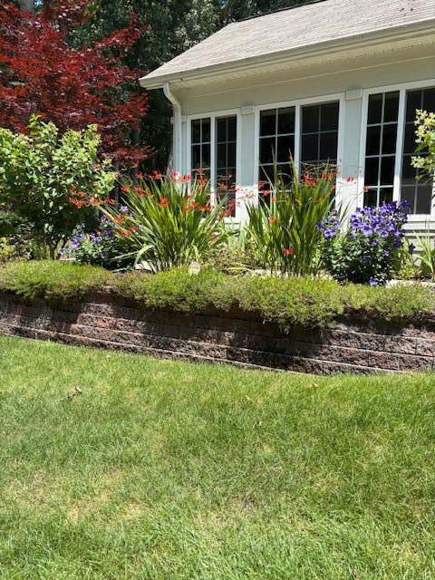 3061 Riverview Lane, Benton Harbor, MI, 49022-2479