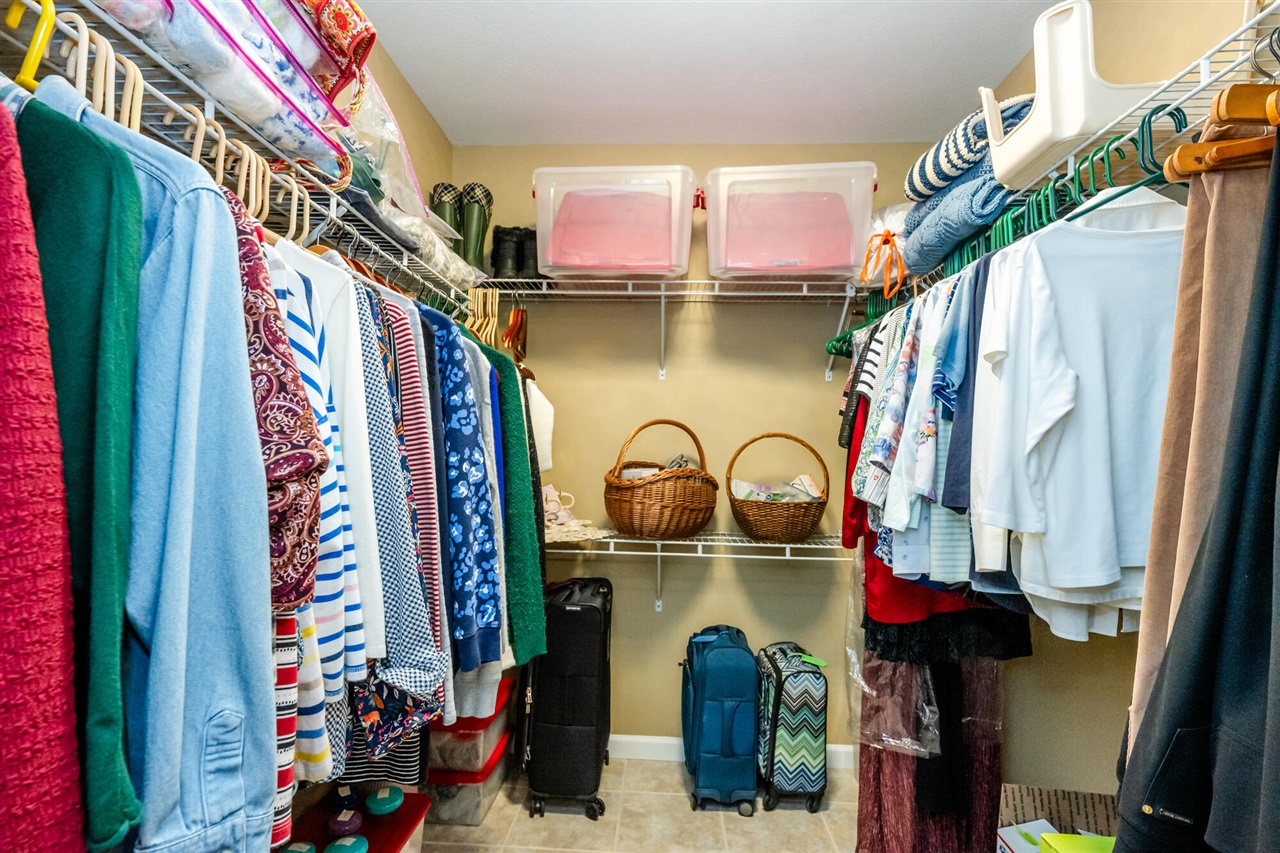 3061 Riverview Lane, Benton Harbor, MI, 49022-2479