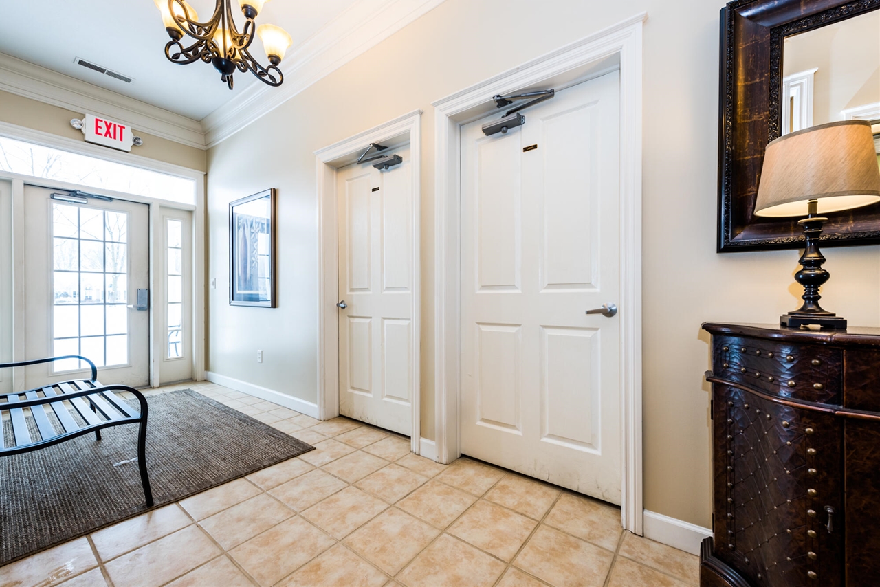 3061 Riverview Lane, Benton Harbor, MI, 49022-2479