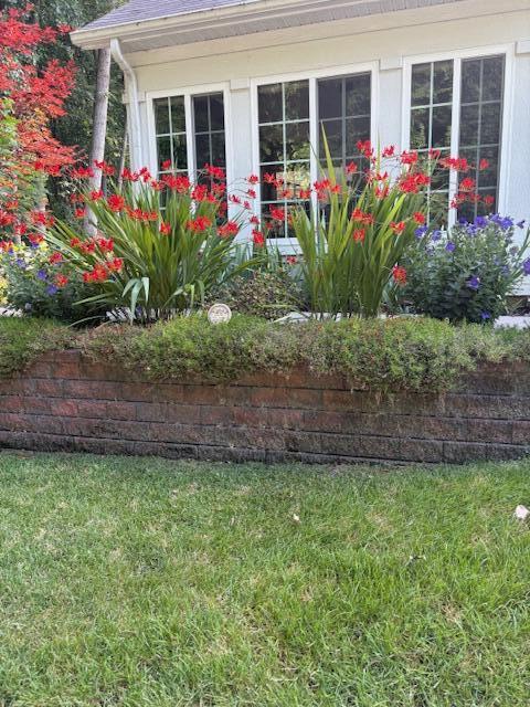 3061 Riverview Lane, Benton Harbor, MI, 49022-2479