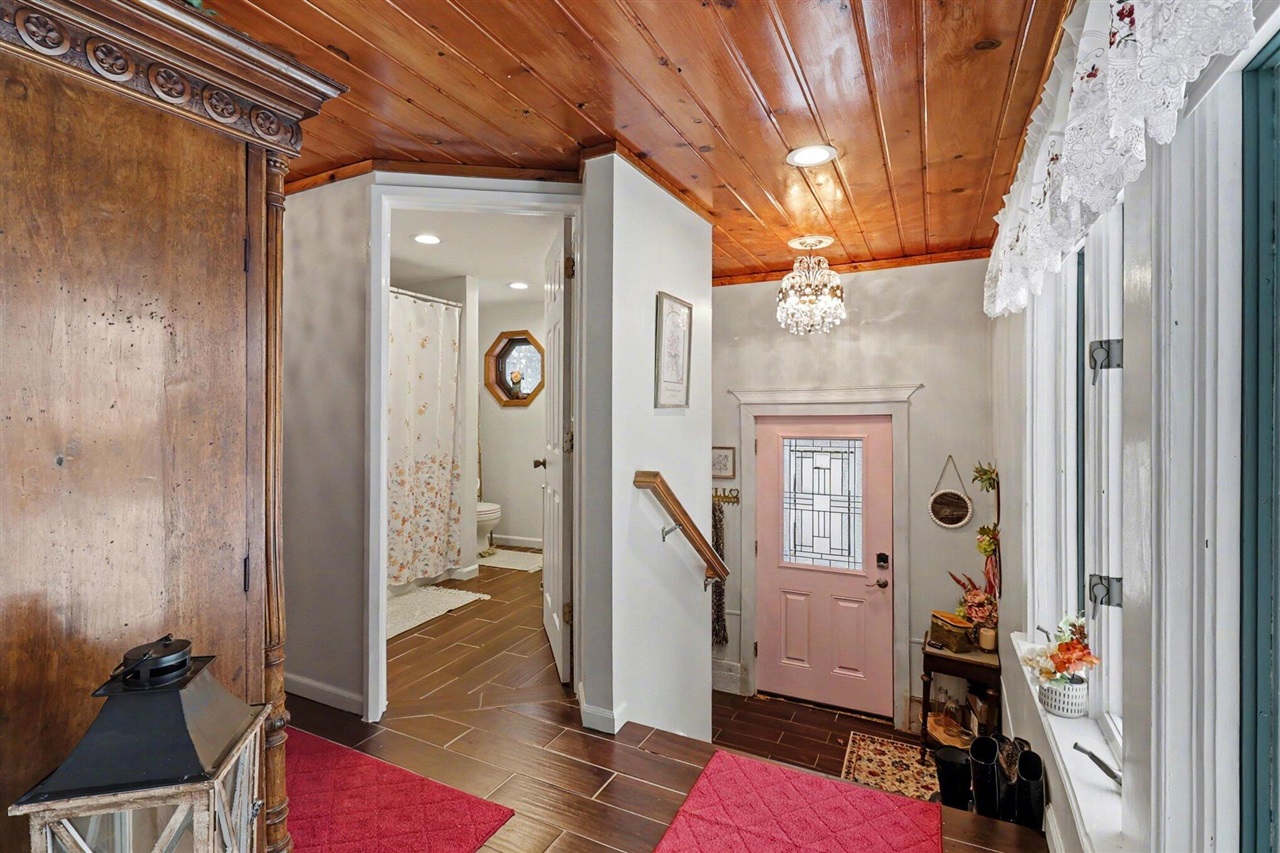 Homes for sale in Irons, MI | 9629 N Kings Pt, Irons, MI 49644 | MLS# 70514392