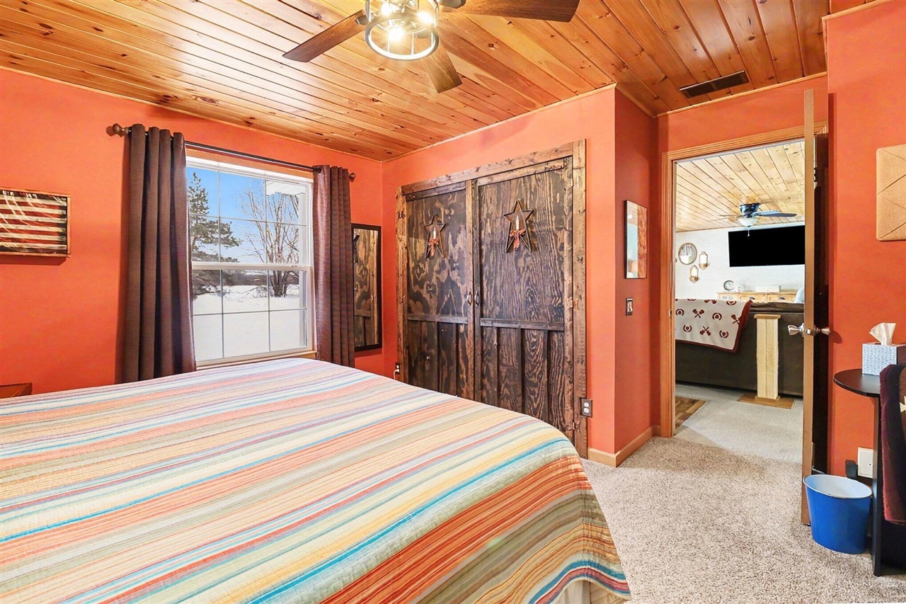 1789 S 58th Avenue, Shelby, MI, 49455-9657