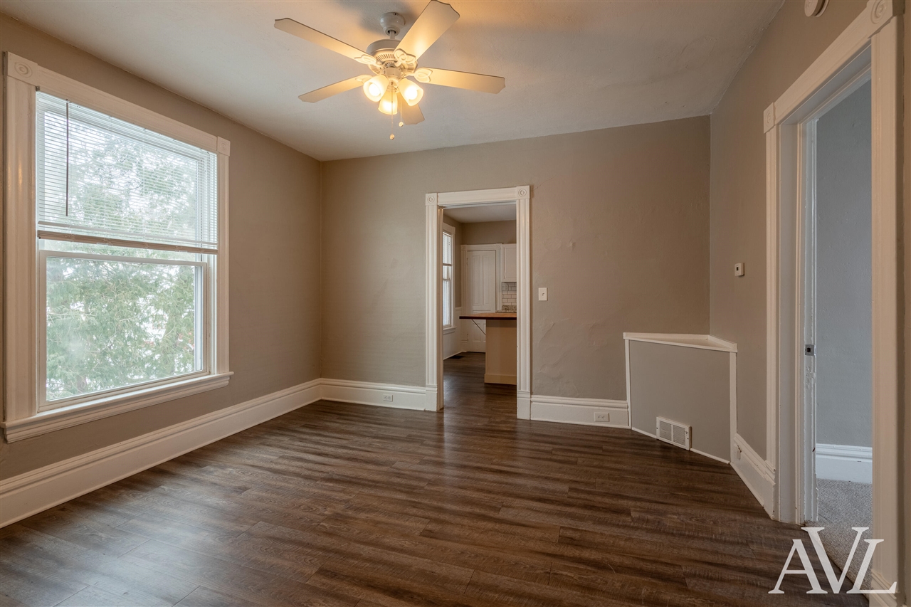 205 Marion Avenue, Grand Rapids, MI, 49504-5421