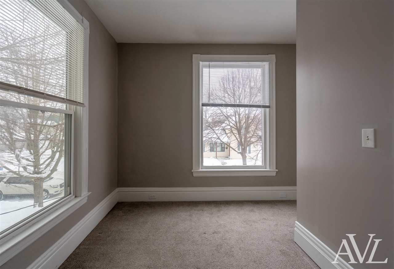 205 Marion Avenue, Grand Rapids, MI, 49504-5421