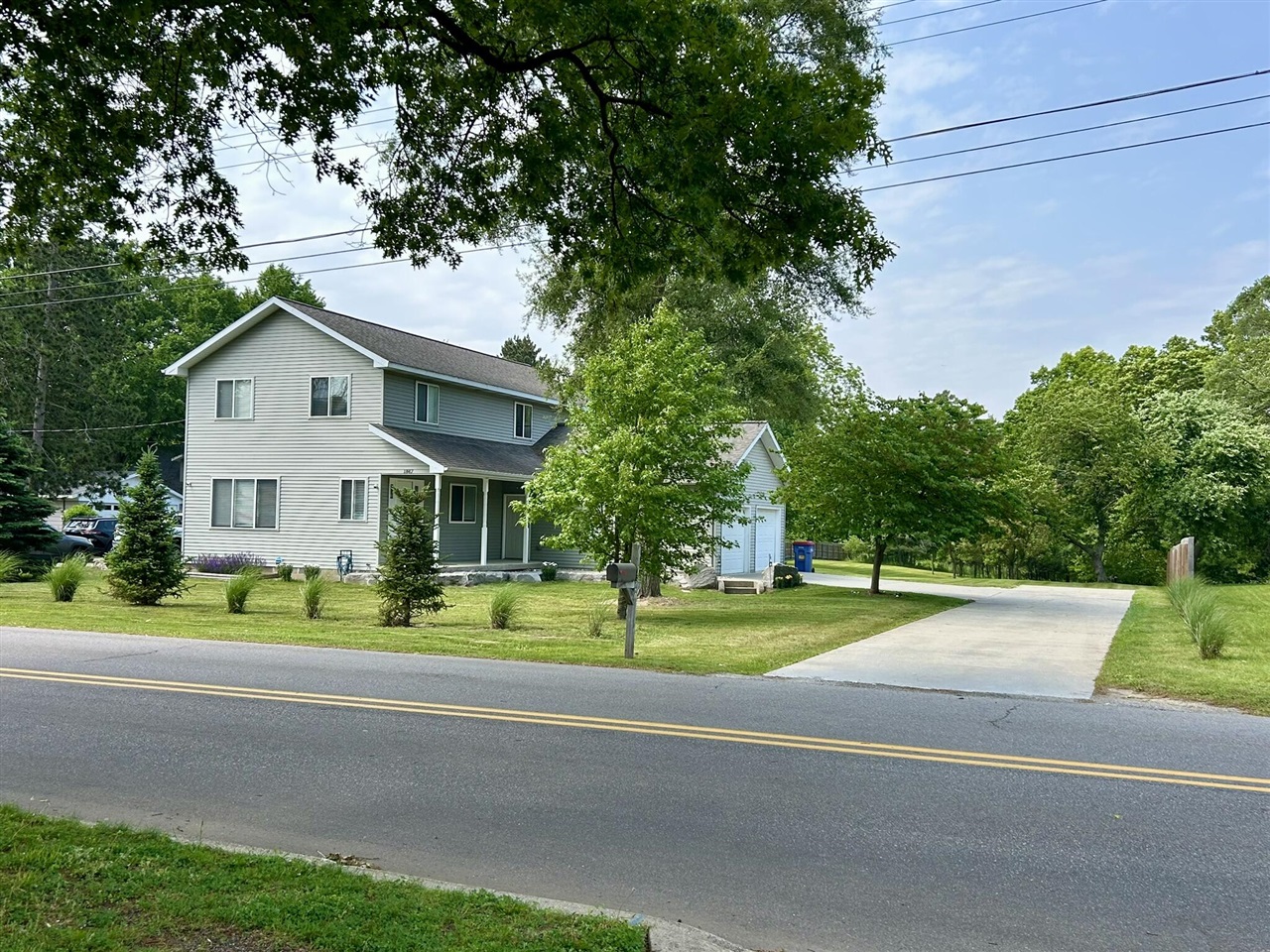 Homes for sale in Grand Rapids, MI | 1847 Aberdeen St, Grand Rapids, MI 49505 | MLS# 70514432