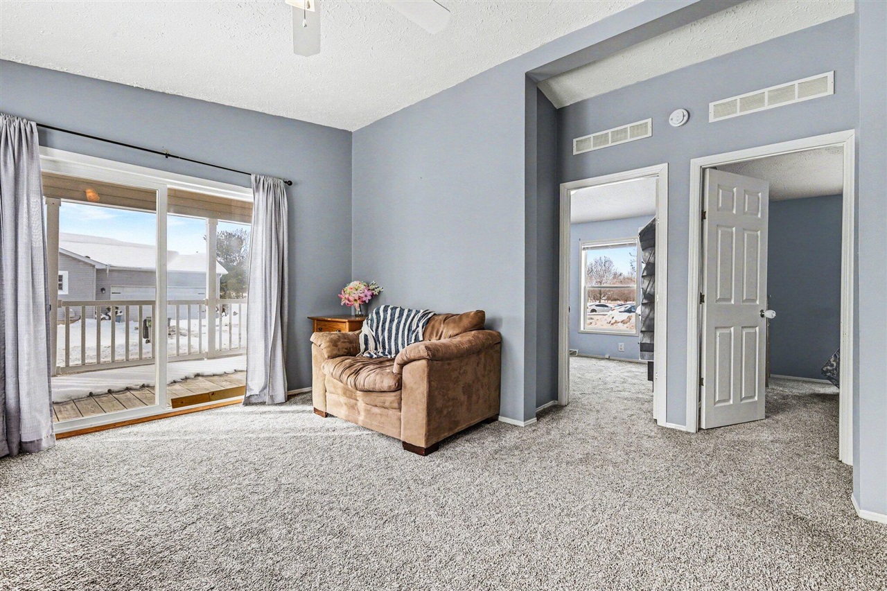 11600 Bear Meadows Drive, Alto, MI, 49302-9070